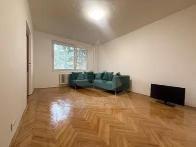 Kiadó lakások, 3-szobás, Martin · €530