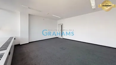 Na prenájom komerčné v Bratislava-Dúbravka · €162 · Čiastočná rekonštrukcia