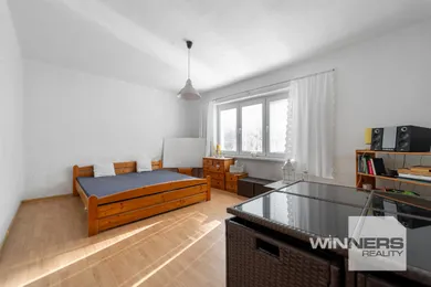 Na predaj dom, 260 m², Veľká Lodina
