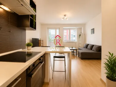 Квартири на продаж, 2-кімнатні, Banská Bystrica · €245 000