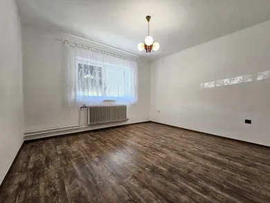Na predaj 4-izbový dom, 120 m²