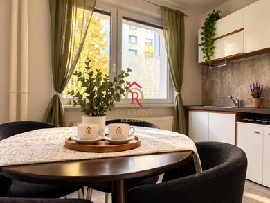 Byty na predaj 3-izbový, Banská Bystrica · €185 000