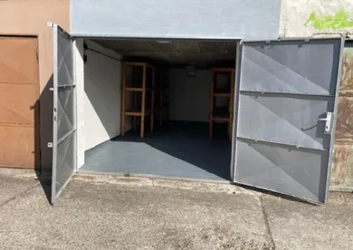 Objekty na predaj, Bratislava-Rača · €40 000
