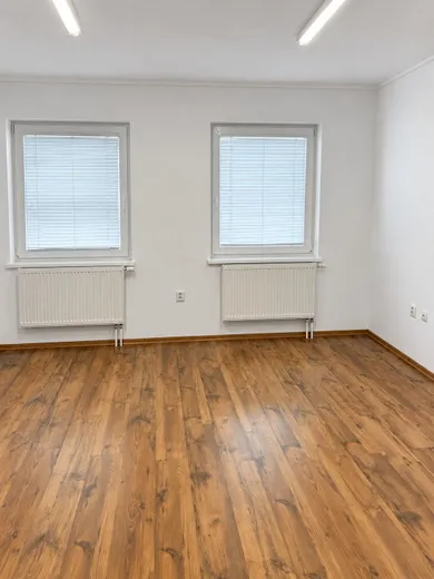 Na prenájom komerčné, 34 m², Košice-Juh