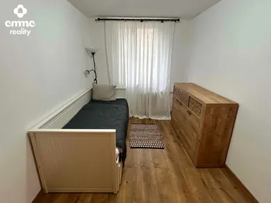 Na prenájom 3-izbový byt, 68 m², Dunajská Streda, Ružový Háj