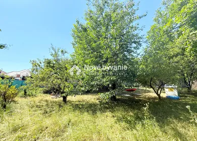 Na predaj pozemok, Nitra
