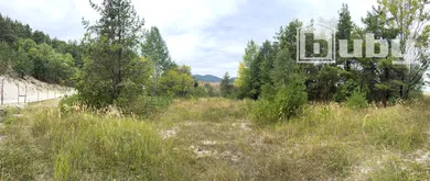 Na predaj pozemok, Moškovec