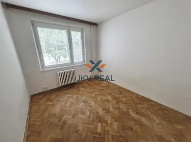 Na predaj 2-izbový byt, 50 m², Bratislava-Rača, Dopravná