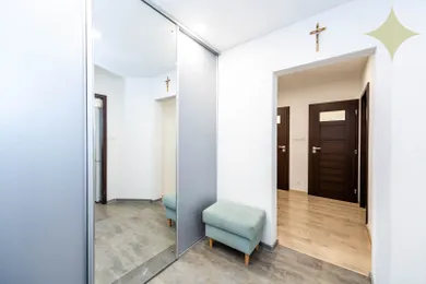 Na predaj 3-izbový byt, 66 m², Snina, Palárikova