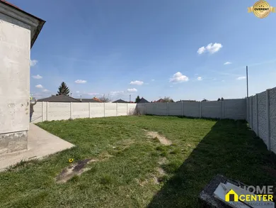 Na predaj 2-izbový dom, 102 m², Zemianska Olča