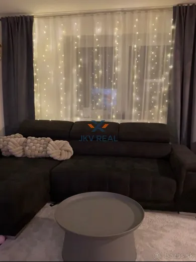 Na predaj 3-izbový byt, 70 m², Podhorany