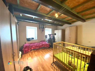 Na predaj 2-izbový dom, 82 m², Žiar nad Hronom