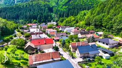 Na predaj pozemok, 981 m², Baláže