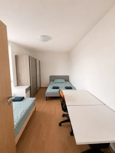 Na predaj 4-izbový byt, 95 m², Bratislava-Nové Mesto