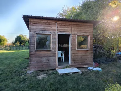 Na predaj pozemok, Zlaté Moravce