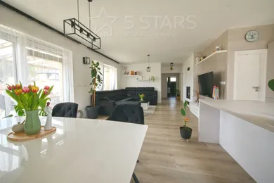 Domy na sprzedaż, 4-pokojowe, Trenčín · €249 999