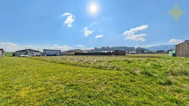 Na predaj pozemok, 726 m², Štiavnička