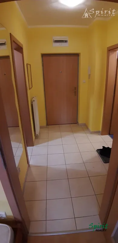 Na prenájom 1-izbový byt, 37 m², Bratislava-Petržalka