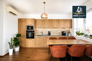 Na predaj 3-izbový byt, 64 m², Trstice