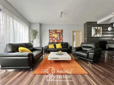 Apartments for rent, 3-room in Nové Zámky · €650