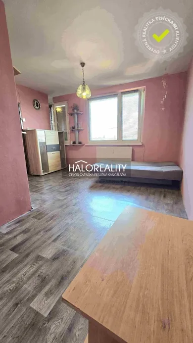 Na predaj 1-izbový byt, 28 m², Komárno, Družstevná ul.
