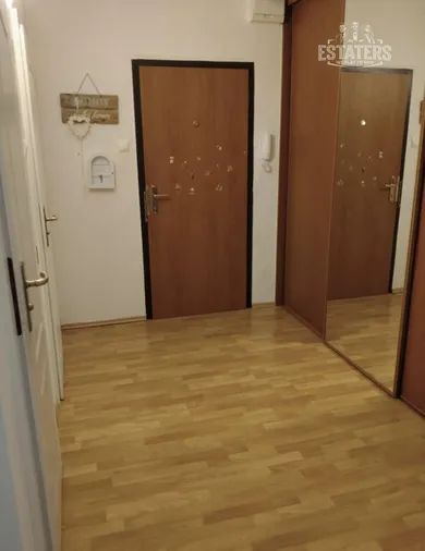 Na prenájom 2-izbový byt, 67 m², Bratislava-Dúbravka, Drobného
