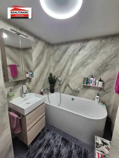 Na predaj 4-izbový byt, 157 m², Trnava, Centrum