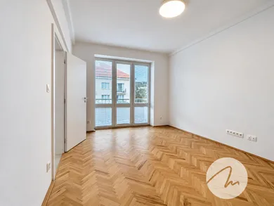 Na prenájom 2-izbový byt, 59 m², Bratislava-Nové Mesto, Sibírska