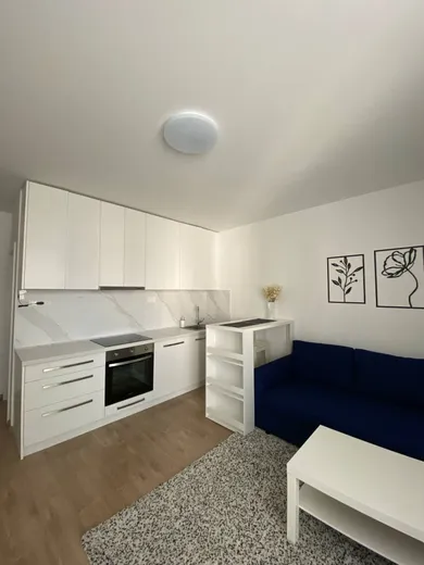 Квартири в оренду, 2-кімнатні, Bytča · €600