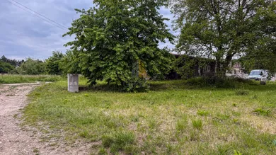 Działki na sprzedaż, Vinné · €165 000