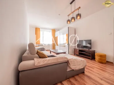 Na prenájom 3-izbový byt, 67 m², Nitra