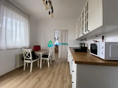 Mieszkania na wynajem, 1-pokojowe, Dunajská Streda · €500