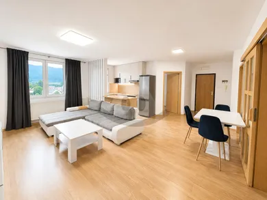 Mieszkania na sprzedaż, 3-pokojowe, Martin · €155 000