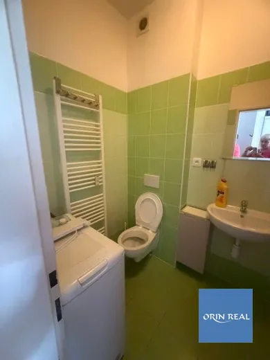 Na prenájom 1-izbový byt, 23 m², Pezinok, Tehelná