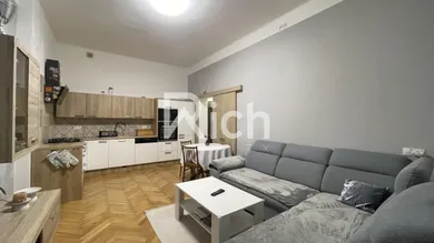 Mieszkania na wynajem, 2-pokojowe, Trnava · €750