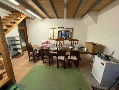 Na predaj objekt, 490 m², Modra, Národná