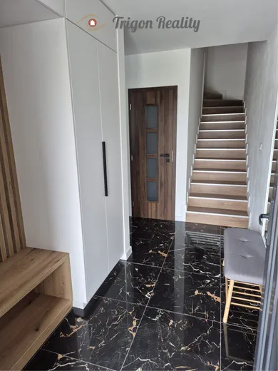 Na predaj 4-izbový dom, 126 m², Kolárovo