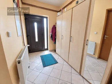 Na predaj 6-izbový dom, 152 m², Štvrtok na Ostrove