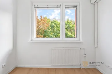 Na predaj 3-izbový byt, 72 m², Bratislava-Petržalka, Bulíkova