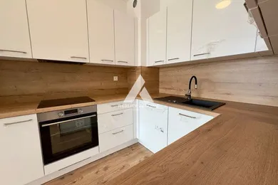 Na prenájom 2-izbový byt, 52 m², Malacky, Na Majeri