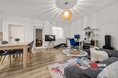Na predaj 2-izbový byt, 61 m², Bratislava-Dúbravka, Nejedlého
