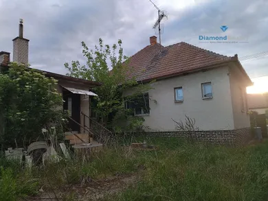 Na predaj dom, 400 m², Rišňovce