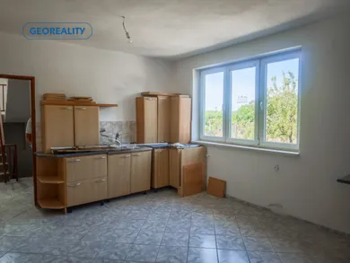 Na predaj dom, 160 m², Hronovce, Parková