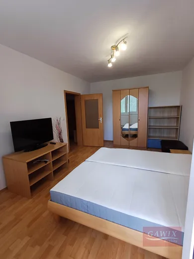 Na prenájom byt v Bratislava-Podunajské Biskupice · €700 · Čiastočná rekonštrukcia