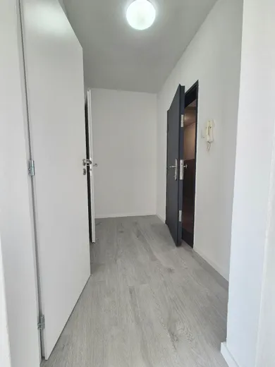 Mieszkania na sprzedaż, 1-pokojowe, Bratislava-Dúbravka · €183 000