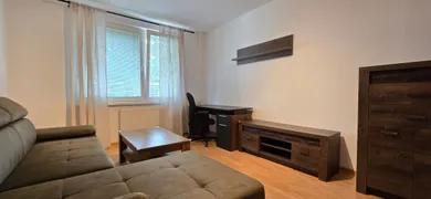 Na prenájom 2-izbový byt, 59 m², Šaľa, P. J. Šafárika
