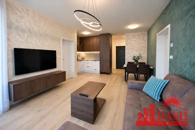 Eladó lakások, 3-szobás, Trenčín · €230 000