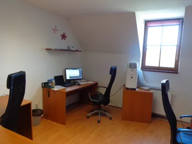 Komerčné priestory na prenájom, Banská Bystrica · €210
