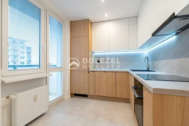 Mieszkania na sprzedaż, 3-pokojowe, Košice-Sever · €279 900
