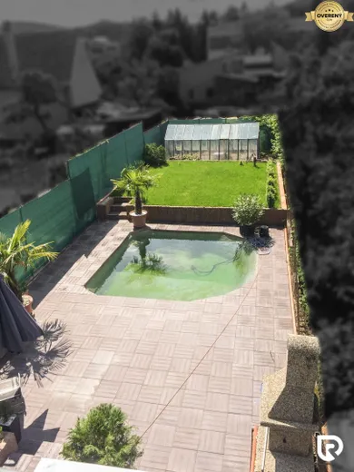 Domy na sprzedaż, 7-pokojowe, Trenčín · €449 900